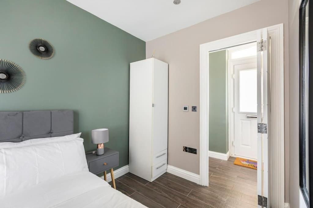 Beautiful Brighton Apartment, 5Min Walk To Beach Εξωτερικό φωτογραφία