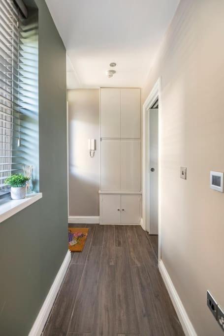 Beautiful Brighton Apartment, 5Min Walk To Beach Εξωτερικό φωτογραφία