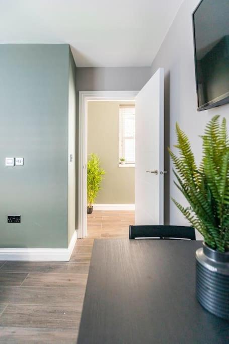 Beautiful Brighton Apartment, 5Min Walk To Beach Εξωτερικό φωτογραφία